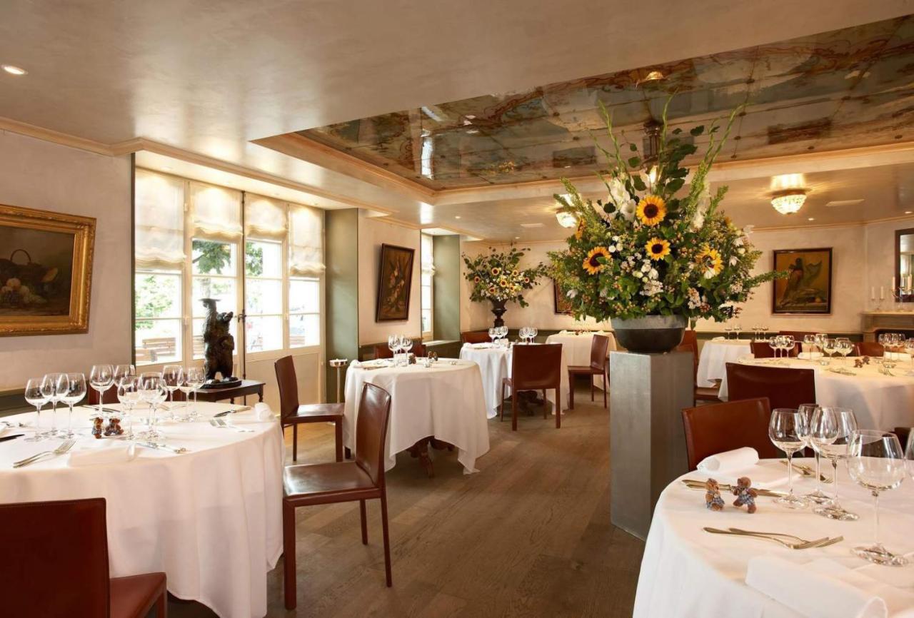 Romantik Hotel De L'Ours Sugiez ภายนอก รูปภาพ