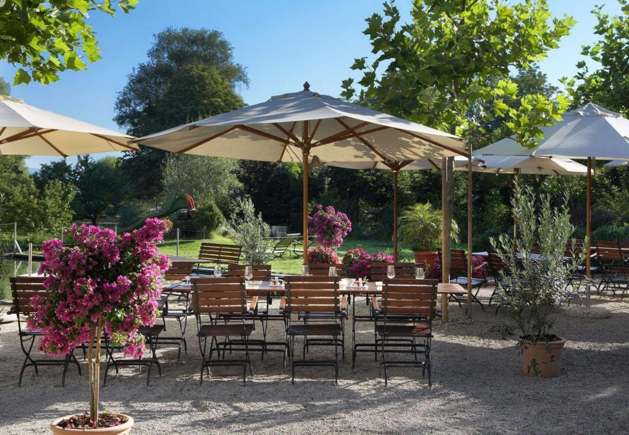 Romantik Hotel De L'Ours Sugiez ภายนอก รูปภาพ